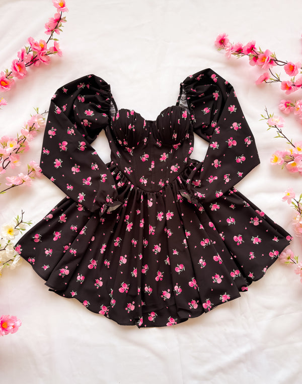 Vestido tipo Corset Priscilla Flor Victoria Negro