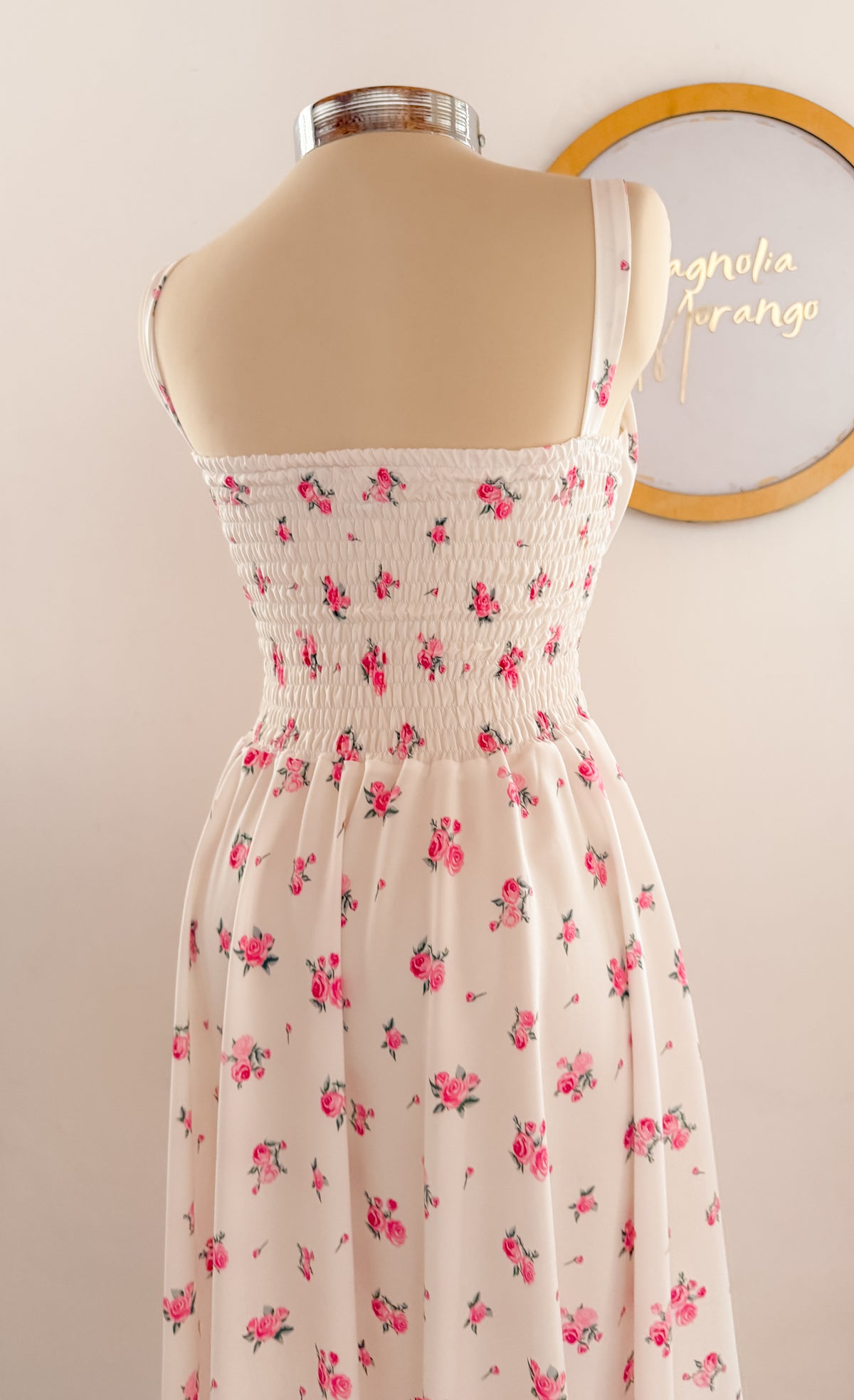Vestido Midi Victoria Flor Blanco para dama, falda amplia — Magnolia Morango